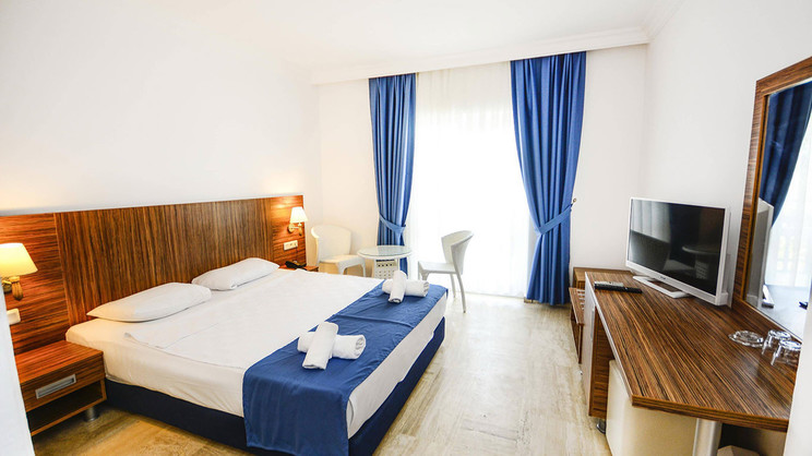 Standard Sea View Room